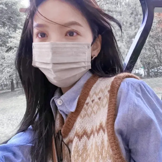 八个拔河女